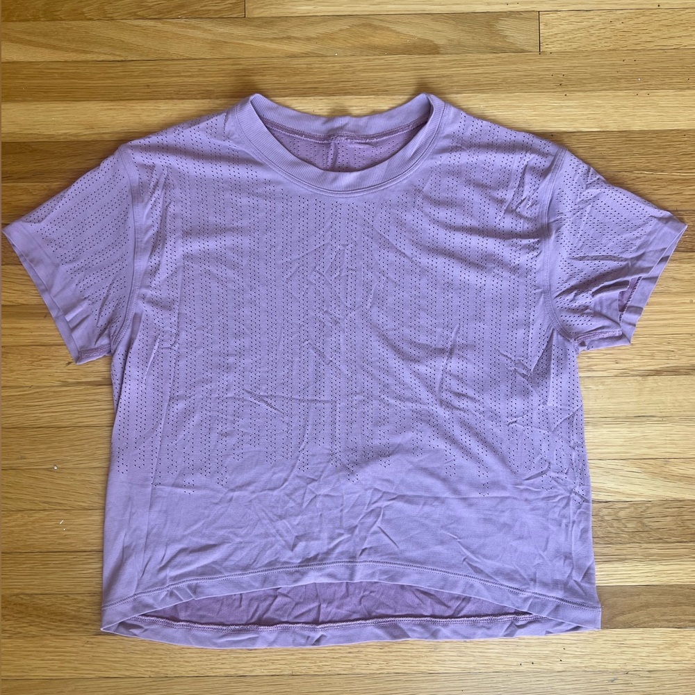 Lululemon Train To Be Short Sleeve Pink - Picture 2 of 4